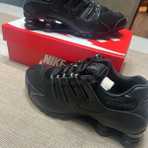 Nike Black Shox NZ